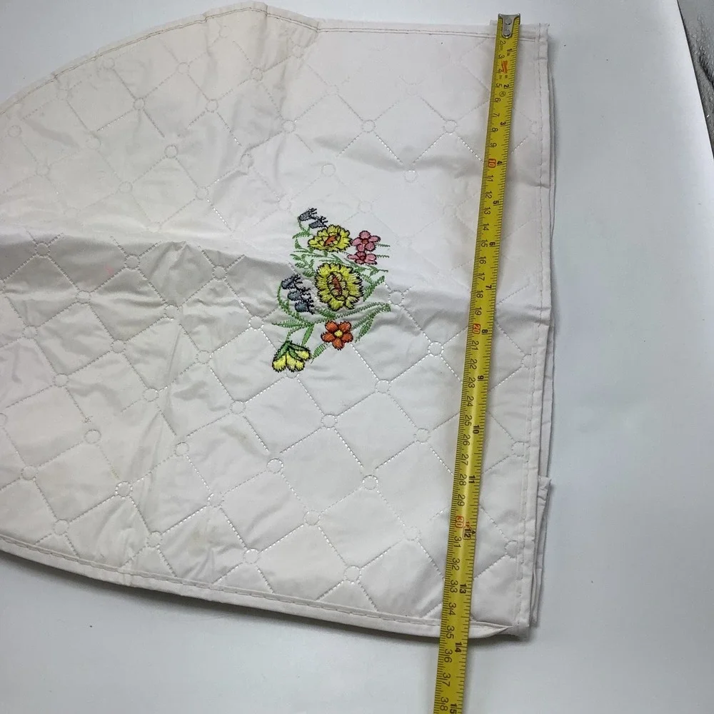 Vintage Quilted Vinyl Appliance White‎ Cover Floral Embroidery